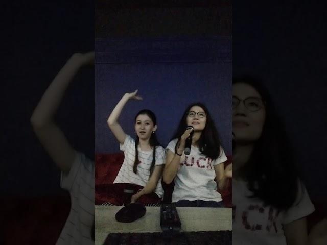 Karaoke with #Qomola at @friendsclub_uz 28.08.19, Tashkent, Uzbekistan