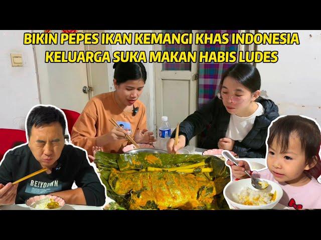 PERTAMA KALI BIKIN PEPES IKAN KEMANGI BUAT KELUARGA COBAIN. LEMBUT, BEREMPAH SUAMIKU SANGAT SUKA