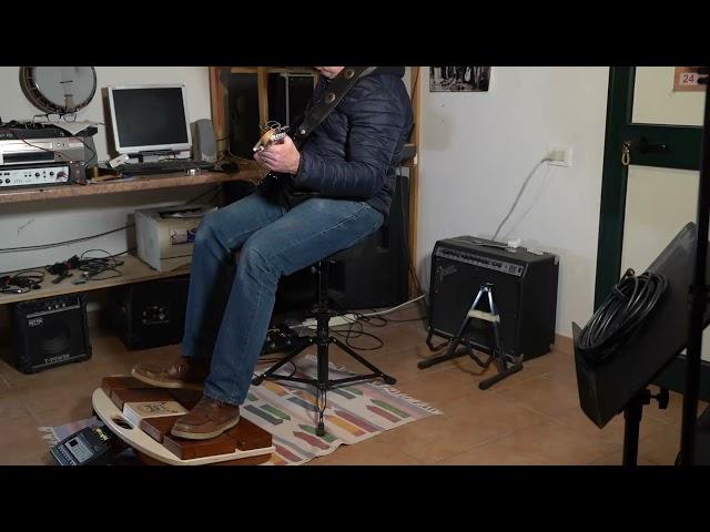 THE FLOORDRUM - Playing  Blues and Rock tunes on the FLOORDRUM