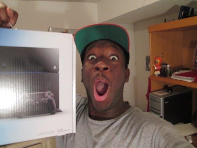 PS4 UNBOXING!!! WHOOOOOOOOO!!!