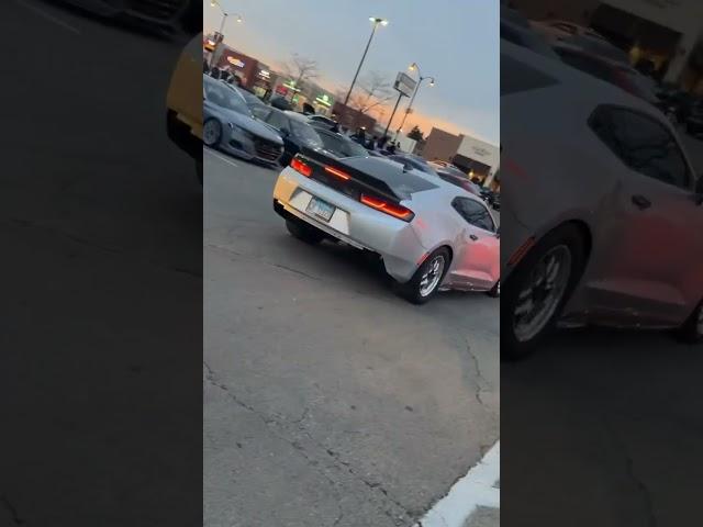 Cam or no cam? #car #camaro #carlover #chicago #carmeets #takeover