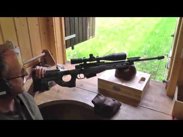 Shooting a Accuracy International AX. 308 Winchester Nightforce Riflescope