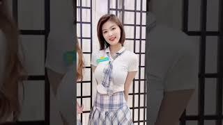 China Evergrande Song and Dance Troupe。 中国恒大歌舞团
