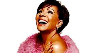 Dame Shirley Bassey - MacArthur Park