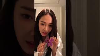 171129 jessica.syj  IG Live (Krystal comment from  0:24)