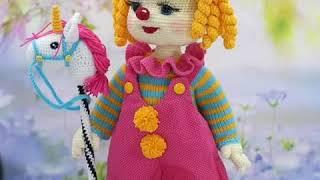 Clown beautiful amigrumi crochet doll