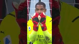 Mike Maignan saves | #shorts 