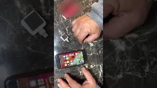 HOW TO USE A SQUARE CREDIT CARD READER / SWIPE CARD AND GET PAID WITH SQUARE ON APPLE i PHONE SE ! $