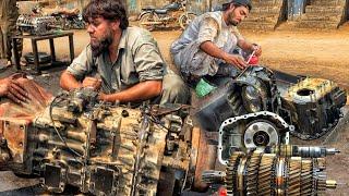 Expert Mechanic Rebuilding 10-Speed Manual Transmission of Hino 1J Truck