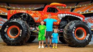 Roma và Diana đến thăm MONSTER JAM Show 2024