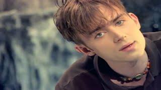 Blur - Chemical World (Official Music Video)