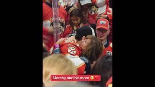 What a family moment  (via @NHL/TT)