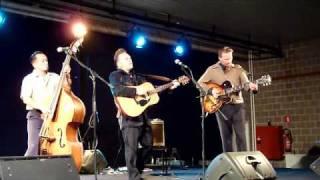 The Three Farmers Boys - How Come It -Tribute to THUMPER JONES - ROCK'N'ROLL DAY 2010 -
