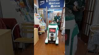 Green Cross Code Droid in action