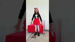 1/A SINIFI 23 Nisan i şarkılarla, şiirlerle, coşkuyla kutladı.