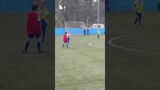 ТРИ ГОЛА МАЛЫША ФУТБОЛИСТА  THREE GOALS OF A BABY FOOTBALL PLAYER  #малышфутболист #football