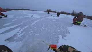 В подъем воды. Зимняя Рыбалка на Оке! Рыбалка в январе 2023.