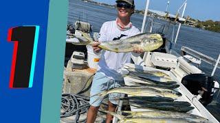 Slaying Florida Keys Mahi Offshore (THEY'RE EVERYWHERE) PT.1