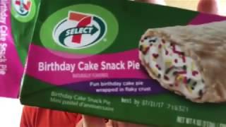 Fun Sized Review: 7-Eleven's Birthday Cake Snack Pie