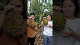 Dapat Durian satu satu