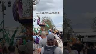 “tHiS iS a TrAvEsTy” as some would say  #TheCliffordShow #disneyworld #orlando #littlemermaid