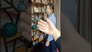来自青岛的大三女生