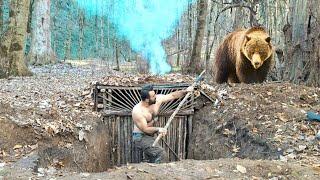 Escape from the brown bear  /building a  secret shelter deep the earth /scary night forest /cooking