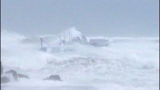 Greymouth bar crossing