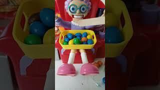 POP IT my GREEDY GRANNY #viral #toy #candy #shorts 