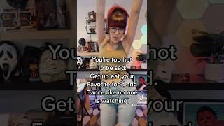 Too hot to be sad #twitch #live #gamergirl #motivational #gameplay #pcgaming #relatable #streamer