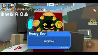 Turning In Honey Bees Honey Wreath Quest! (Bee Swarm Simulator)