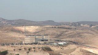 Israel plans new settlements in controversial zone