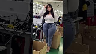 #beauty #youaresobeauti #aiart #fashion #stablediffusion #model #plussize
