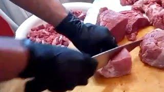 Cutting meat into minced meat