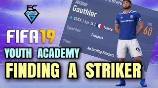 FIFA 19 YOUTH ACADEMY: FINDING A STRIKER