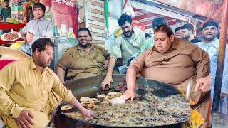 WORLD FAMOUS 4 BIGGEST men making Afghani Chapli Kabab | Adam Khan special chapli kabab recipe