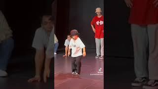 niña asiática la rompe,bailando!!!#reels #viral #love #family #fypシ #