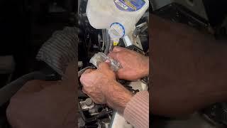 Radiator Cup Open When Engine Overheating   #alsharifauto #pakwheels #automobile #overheat