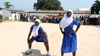 Twerking by these young girls