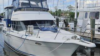 1994 Carver 350 Aft Cabin Motor Yacht