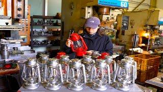 The process of making a hurricane lamp. The last remaining hurricane lamp factory in Japan.