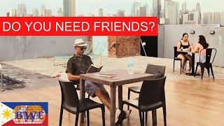 Should You Make Friends with Other Expats Living in the Philippines?