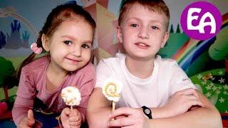 Как сделать конфеты на палочке Делаем конфеты на палочке Зефирюшки How to make candy on a stick