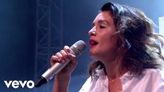 Jessie Ware - Wildest Moments - Live At Glastonbury 2015