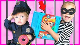 Kin Tin and Baby Sister Roro Pretend Play Cops and Robbers! Police Chase and Jailbreak