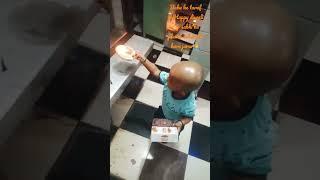 Diwali mein Mandir mein mataji ko Diya jla kar arti karta cuty paii baby #cute#sweet  #love #viral