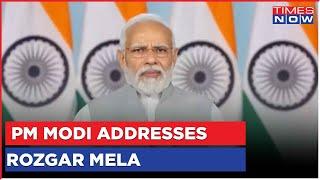 PM Modi Addresses Gathering At  Rozgar Mela, Distributes 70,000 Appointment Letters | Latest News