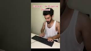 Kızlarda ve Erkeklerde Ergenlik  #komedi #keşfet #mizah #shorts #keşfetteyiz #shortsvideo #komik