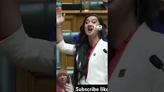 New Zealand MP Hana-Rawhiti Maipi-Clarke performed a haka in a powerful speech during her first#shor