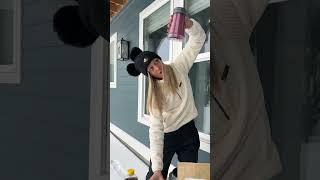 Making a smoothie bowl in the SNOW ️ #shorts